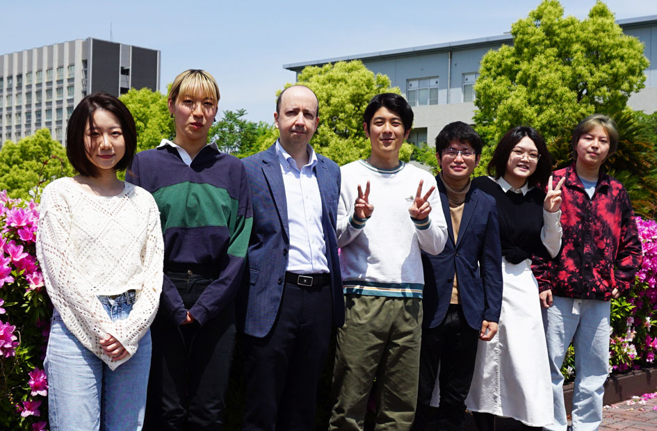 Group photo of the laboratory in 2023